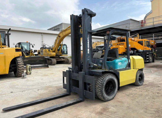 Komatsu 5T-7